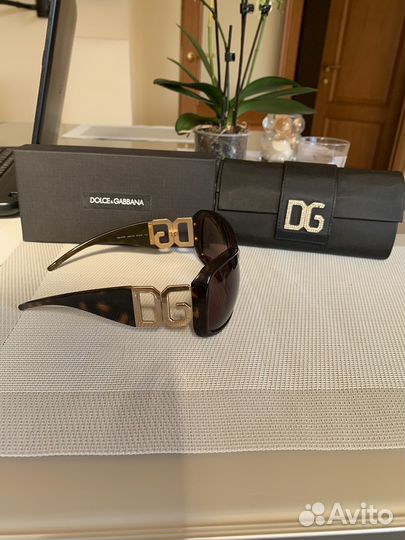 Солнцезащитные очки dolce gabbana