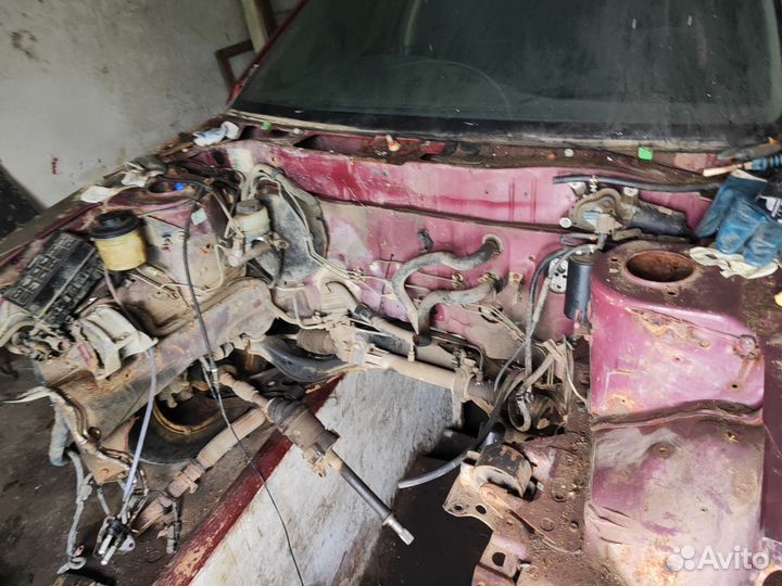 Рулевая рейка nissan bluebird U14 2WD SR18DE