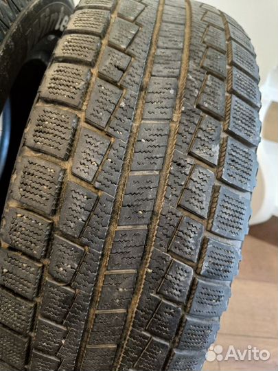 Hankook Winter I'Cept LV RW12 205/65 R15