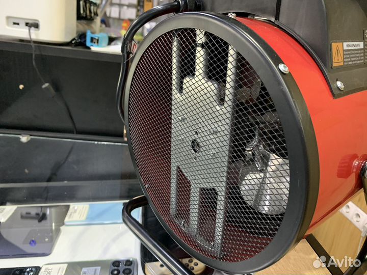 Зубр Электрическая тепловая пушка тпк-5Р (лн18)