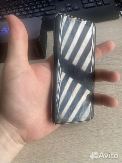 Samsung Galaxy S8, 4/64 ГБ