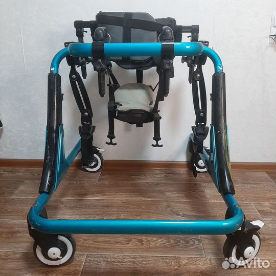 Ходунки для инвалидов