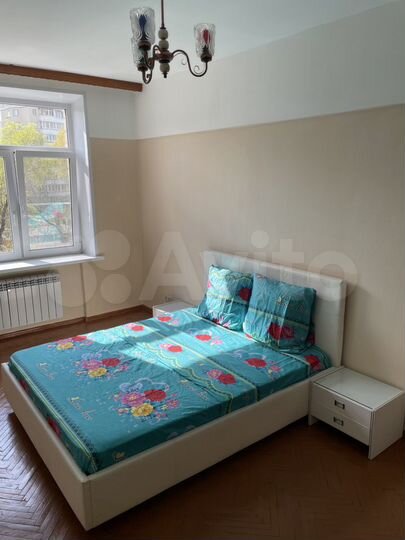 Комната 22 м² в 4-к., 4/4 эт.