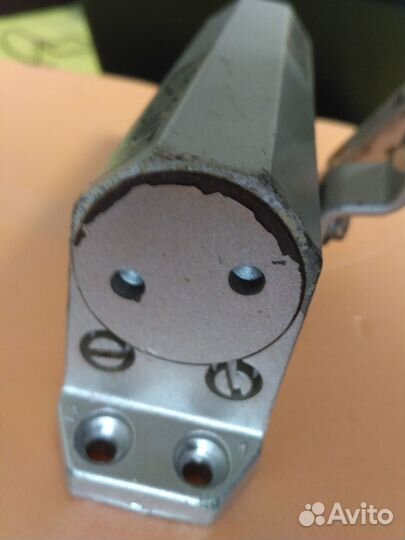 Доводчик дверной Diplomat