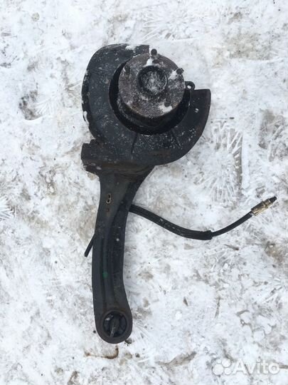 Рычаг задний продольный нижний задний правый Ford