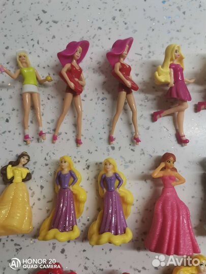 Игрушки из киндера принцессы и барби