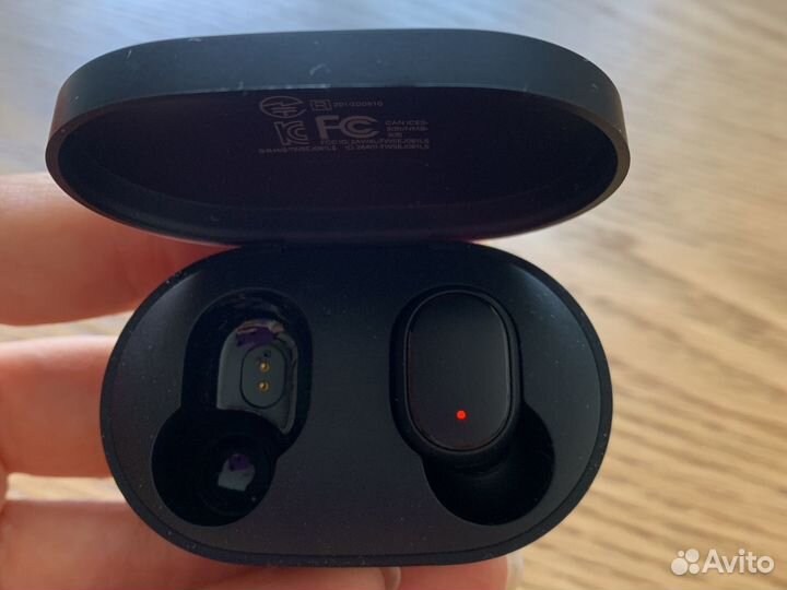 Зарядное устройство для наушников MI