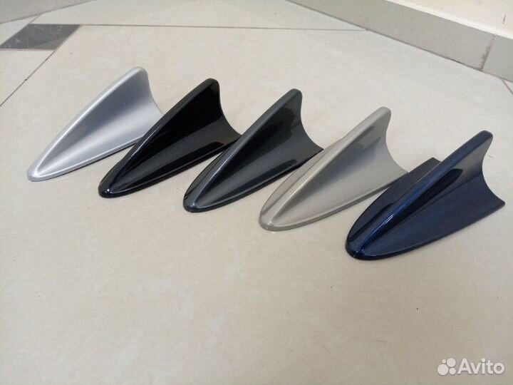 Антенна плавник на крышу