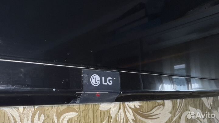 Телевизор LG 43 UH610V