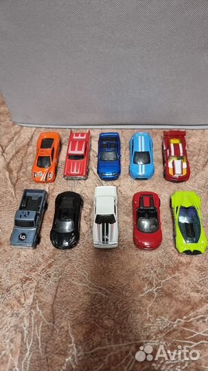 Машинки hotwheels