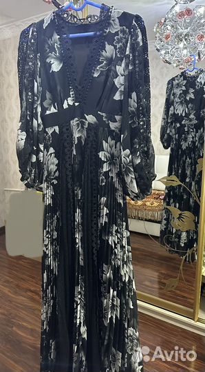 Вечернее платье в пол