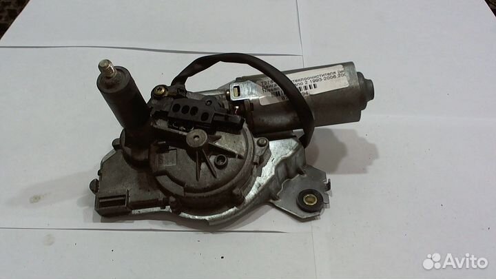 Двигатель стеклоочистителя задний Nissan Terrano 2