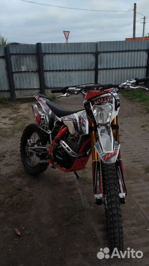 Regulmoto athlet