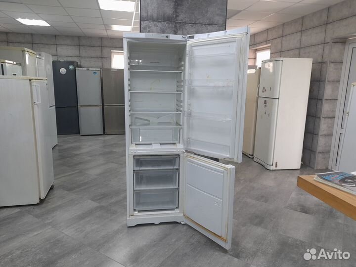 Холодильник Hotpoint Ariston HBM1181.3(А294)(2106)