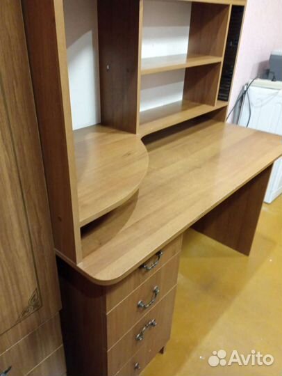 Компьютерный стол бу