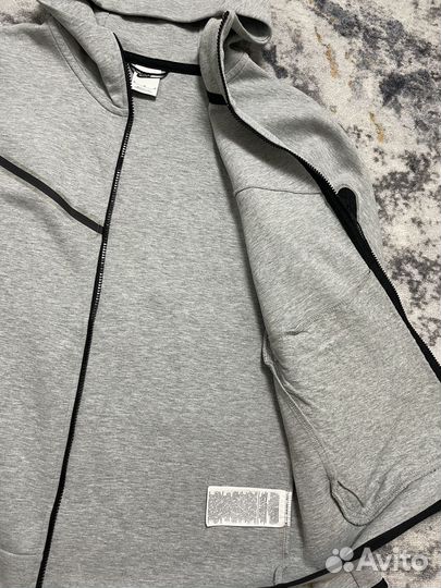 Спортивный костюм Nike Tech Fleece