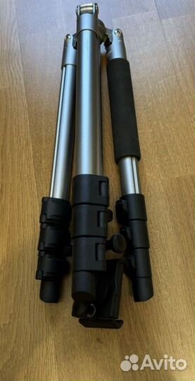 Штатив тринога jusino X-423S