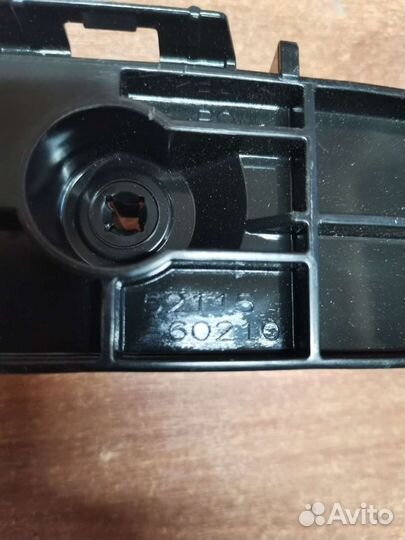 Кронштейн Бампера Lexus