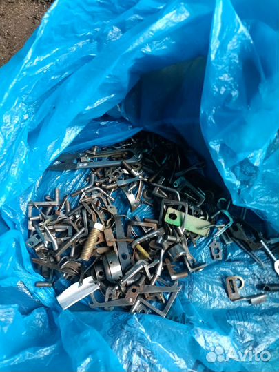 Запчасти для швейных машин