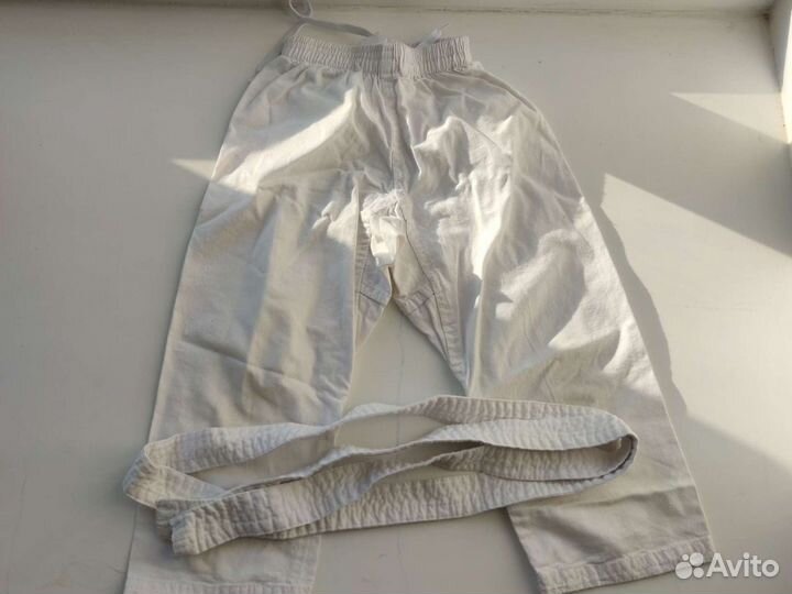 Форма для занятий каратэ 110см