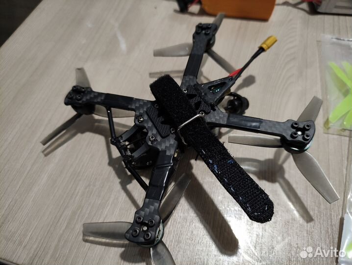 Гоночный Fpv квадрокоптер geprc 3 дюйма