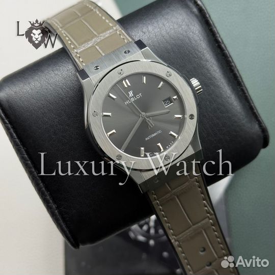 Часы Hublot Classic fusion Titanium