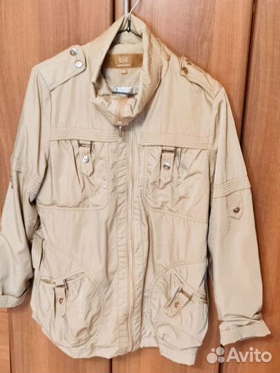 Женские курточки ветровки размер 46-48