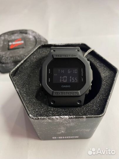 Часы casio DW-5600BB-1