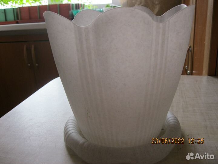 Горшки для цветов,поддоны для цветов