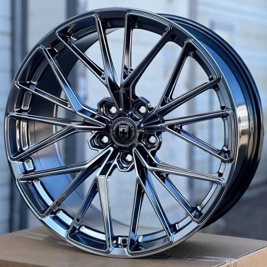 Литые диски HRE FF28 8×R18 5×108