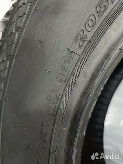 Nexen Roadian A/T 205/70 R15