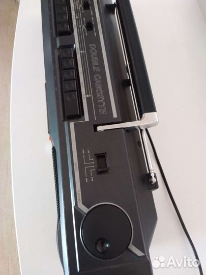 Магнитола Hitachi TRK-WP7E