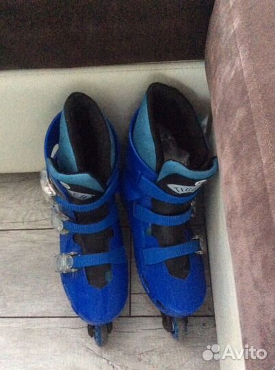 Коньки роликовые