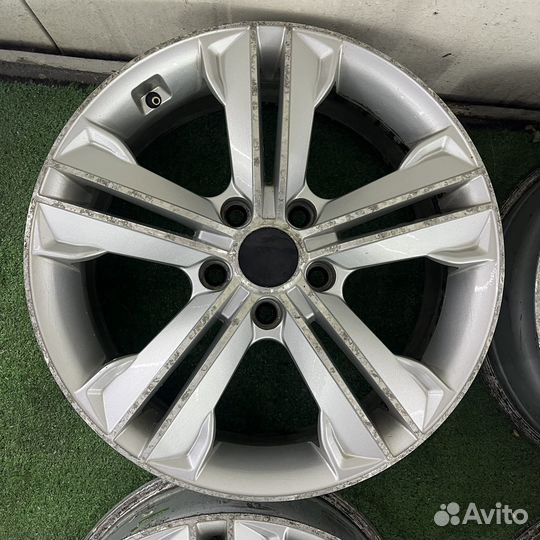 Литые диски R17 5x114,3