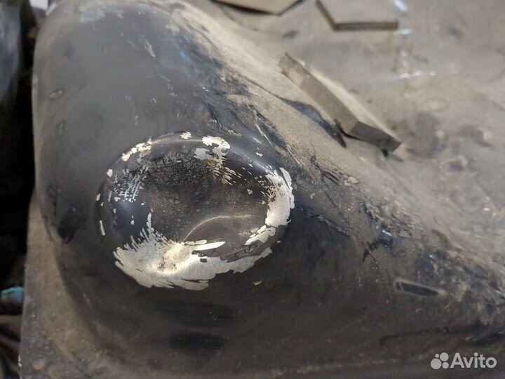 Бак топливный Toyota Camry V40, 2011