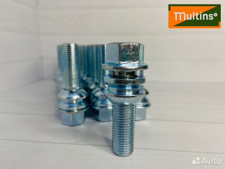 Болты под оригинальный дискTouareg Porshe Audi Q7