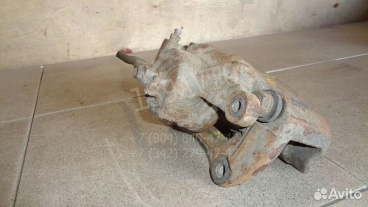 Суппорт передний левый Kia Ceed 2 (JD)