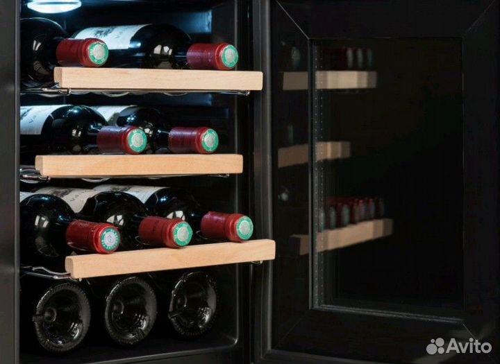 Винный шкаф. Холодильник для вина
