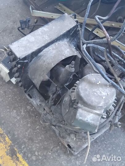 Холодильный агрегат ссср.380вольт.Хладон 12