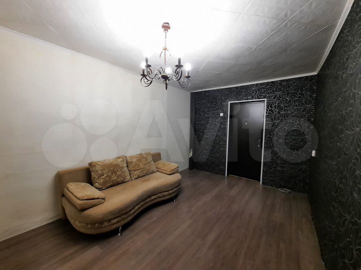 Комната 13 м² в 1-к., 5/5 эт.