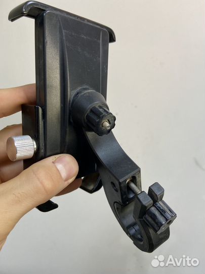 Крепление на руль мотоцикла для телефона