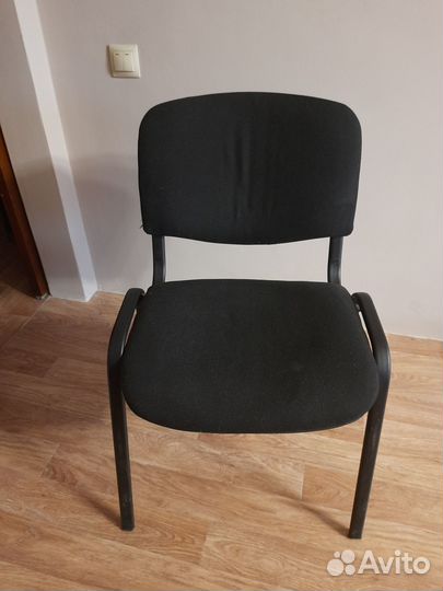 Офисные стулья изо