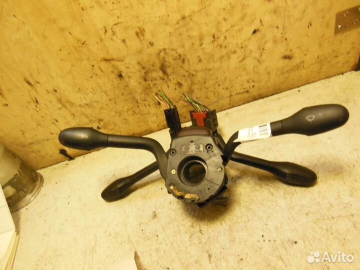 Переключатель подрулевой в сборе Volkswagen Passat