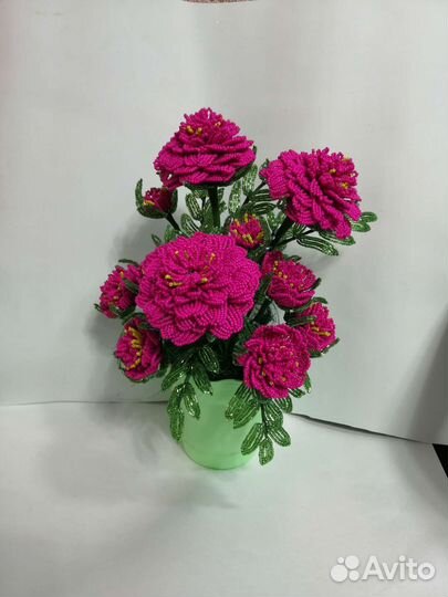 Цветы из бисера