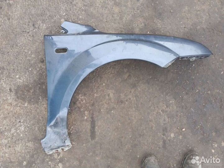 Крыло правое Ford Focus