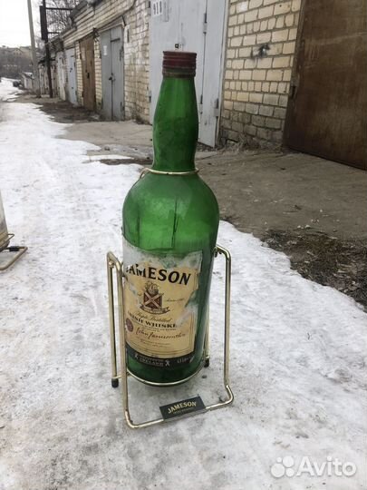 Стеклянные бутыли