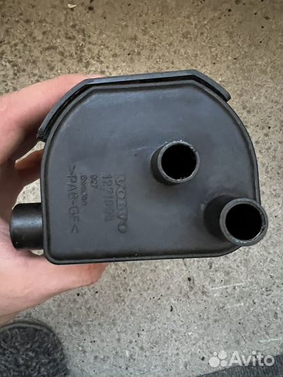 Маслоотделитель volvo 1271988