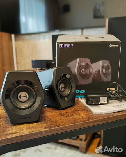 Акустические колонки Edifier G2000