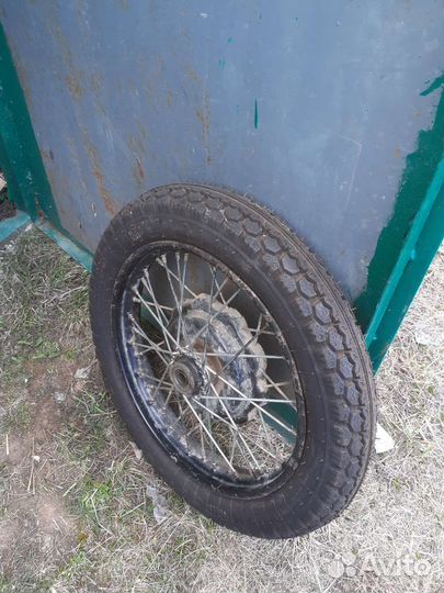 Колесо на мотоцикл урал