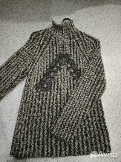 Свитер мужской